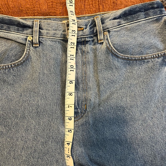 Everyday High-Rise Straight Leg Jeans in Light Blue - Picture 9 of 9